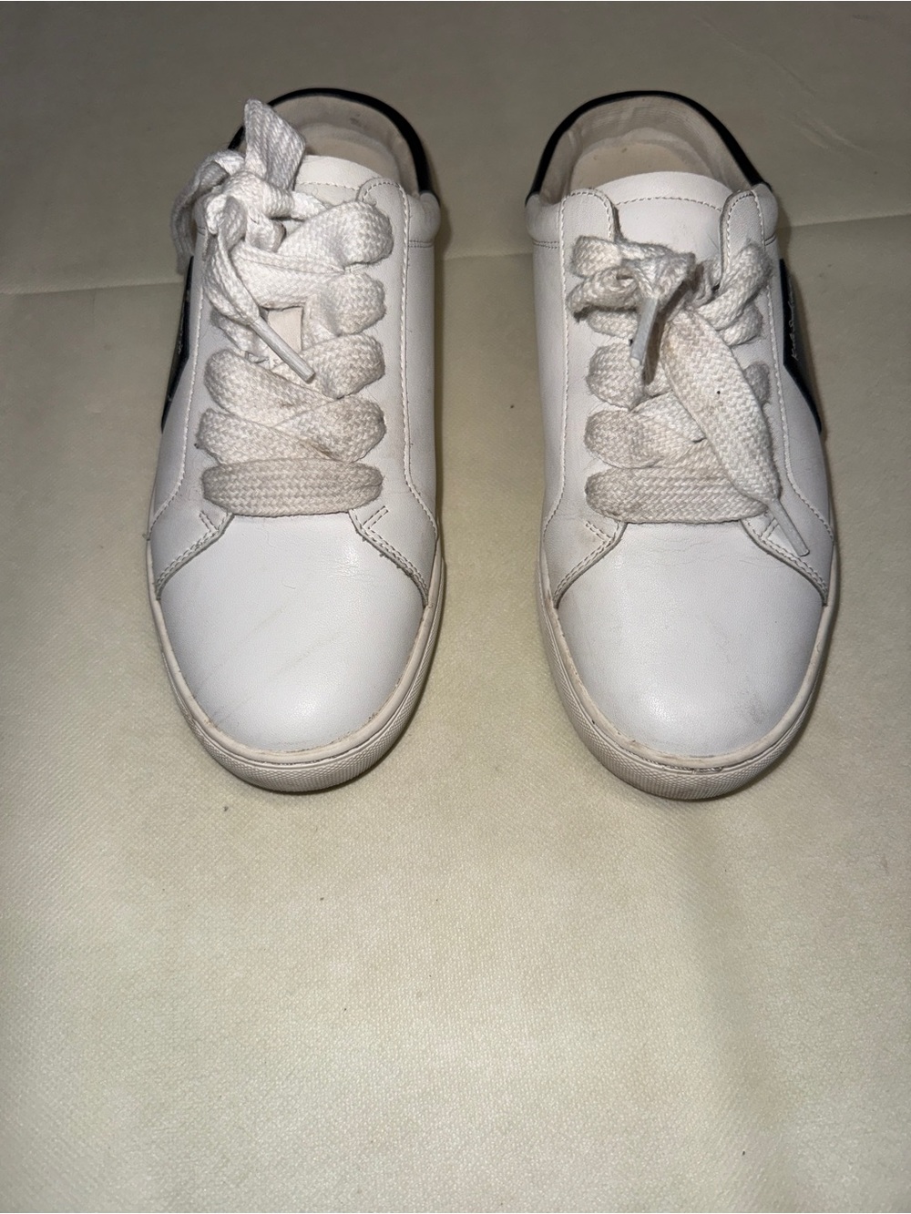 kate spade White Leather Low-Top Sneakers with Thick Laces